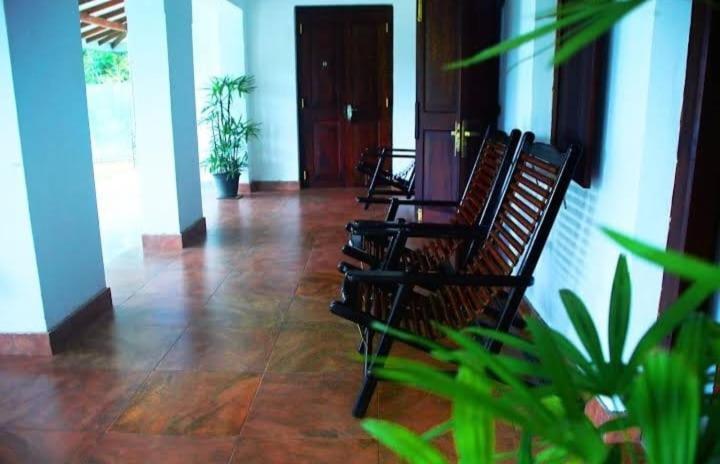 רטנאפורה Salmanel Resort מראה חיצוני תמונה